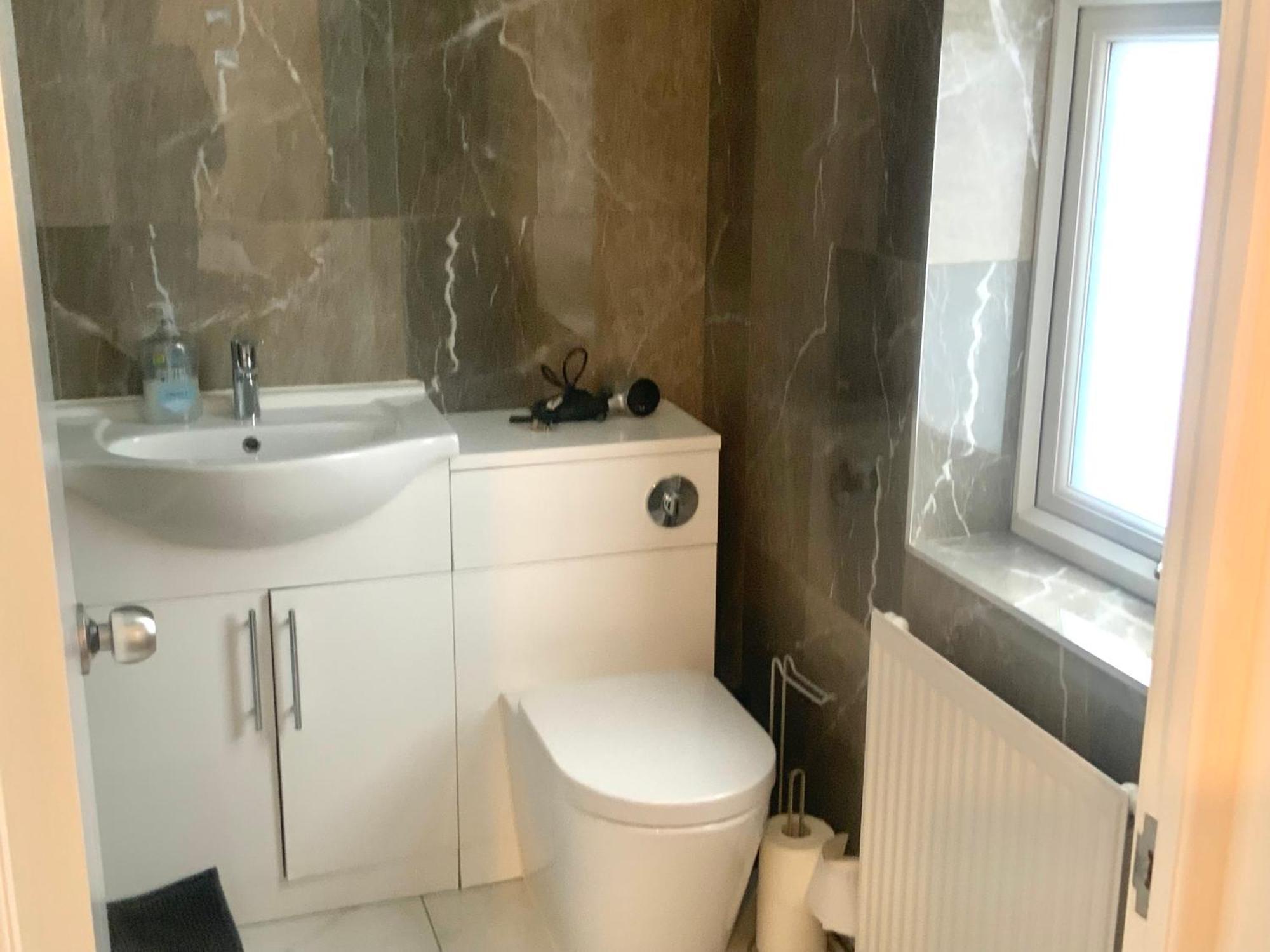 The London En-Suite Ilford Exteriör bild