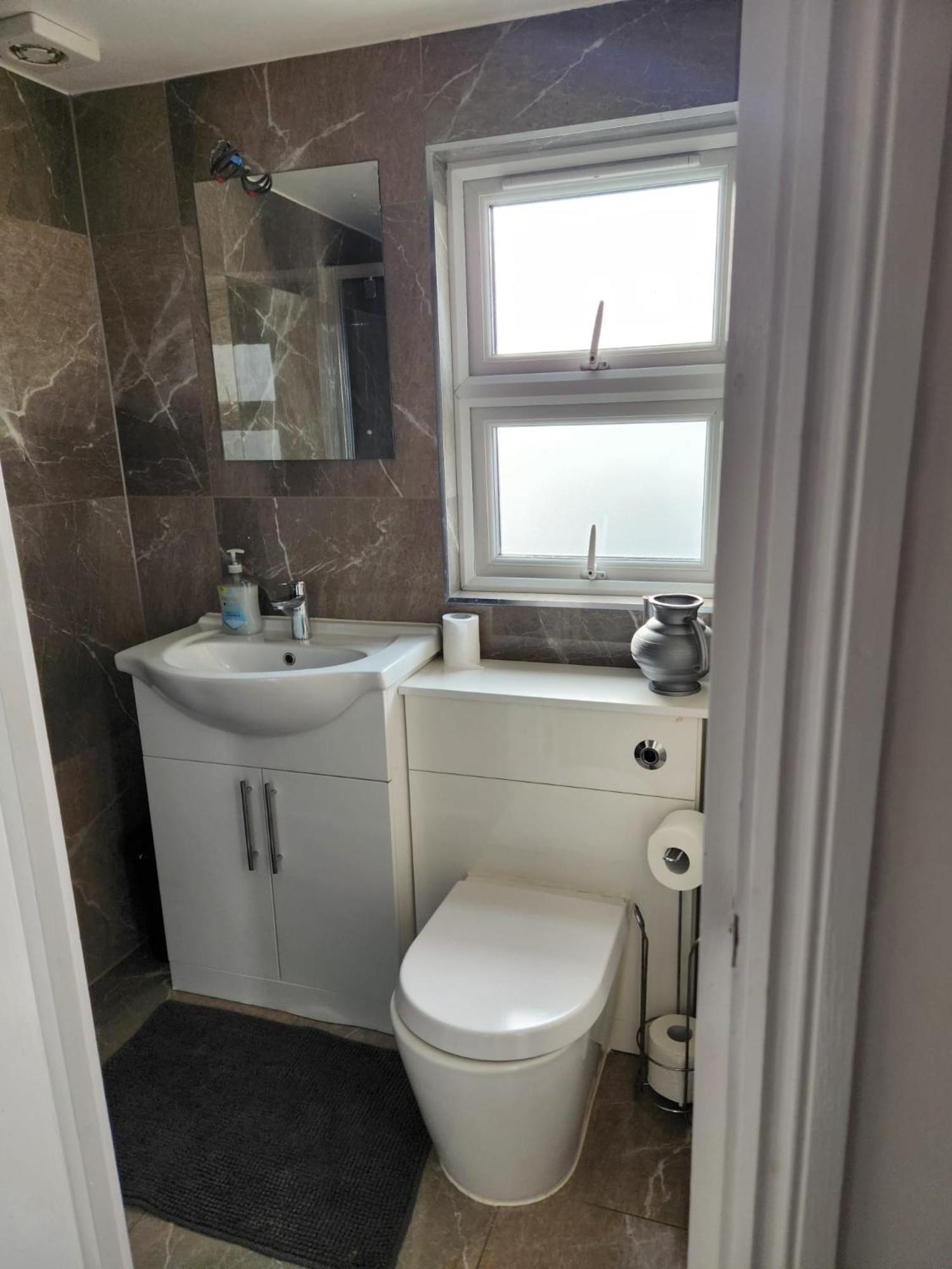The London En-Suite Ilford Exteriör bild